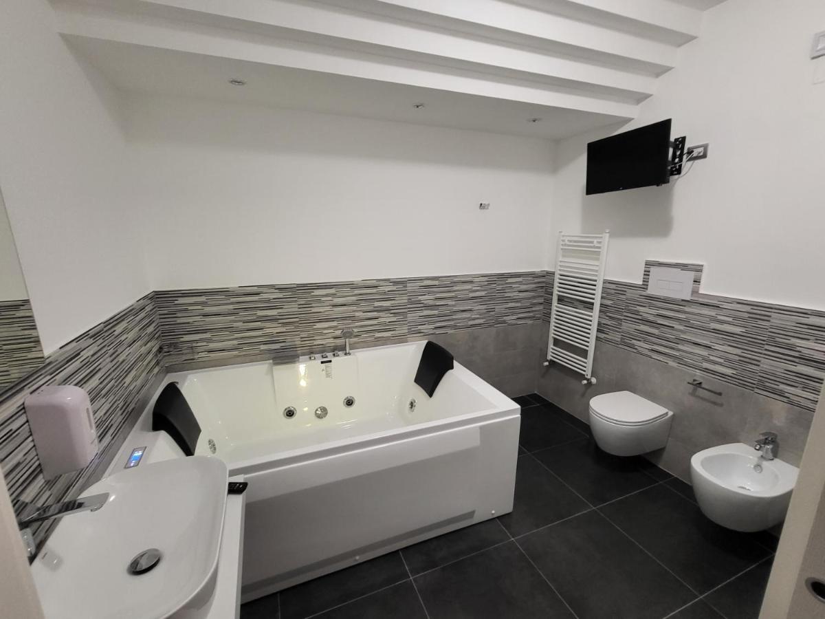 Casa Dello Stretto Hotel Messina Ngoại thất bức ảnh