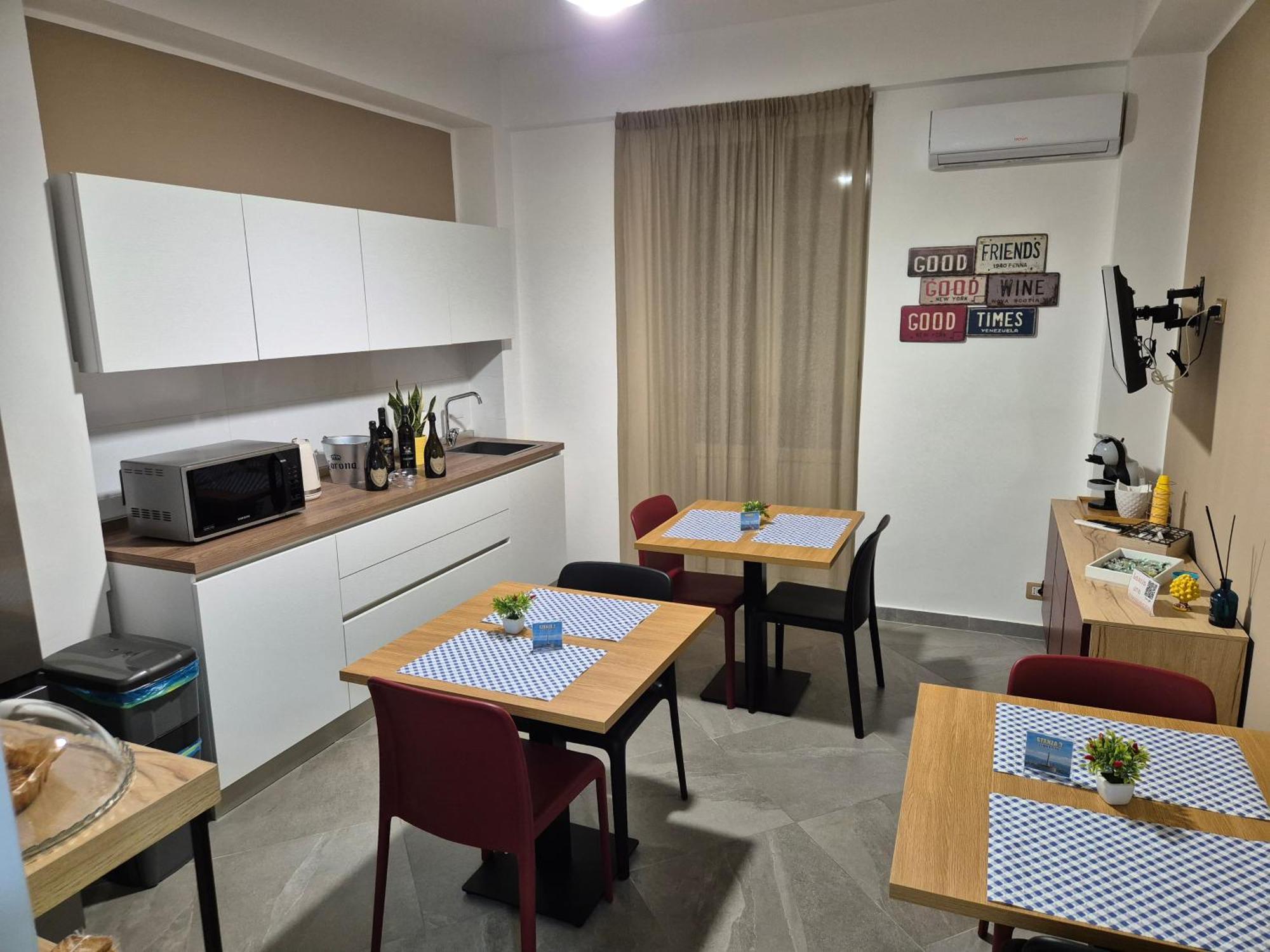 Casa Dello Stretto Hotel Messina Ngoại thất bức ảnh